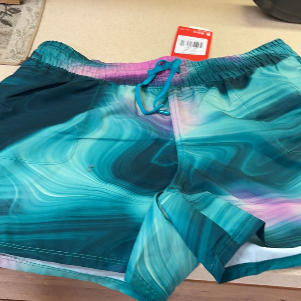 The North Face board hiking kayak shorts sz L